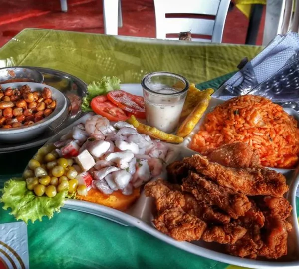 foto gastronomia amazonas